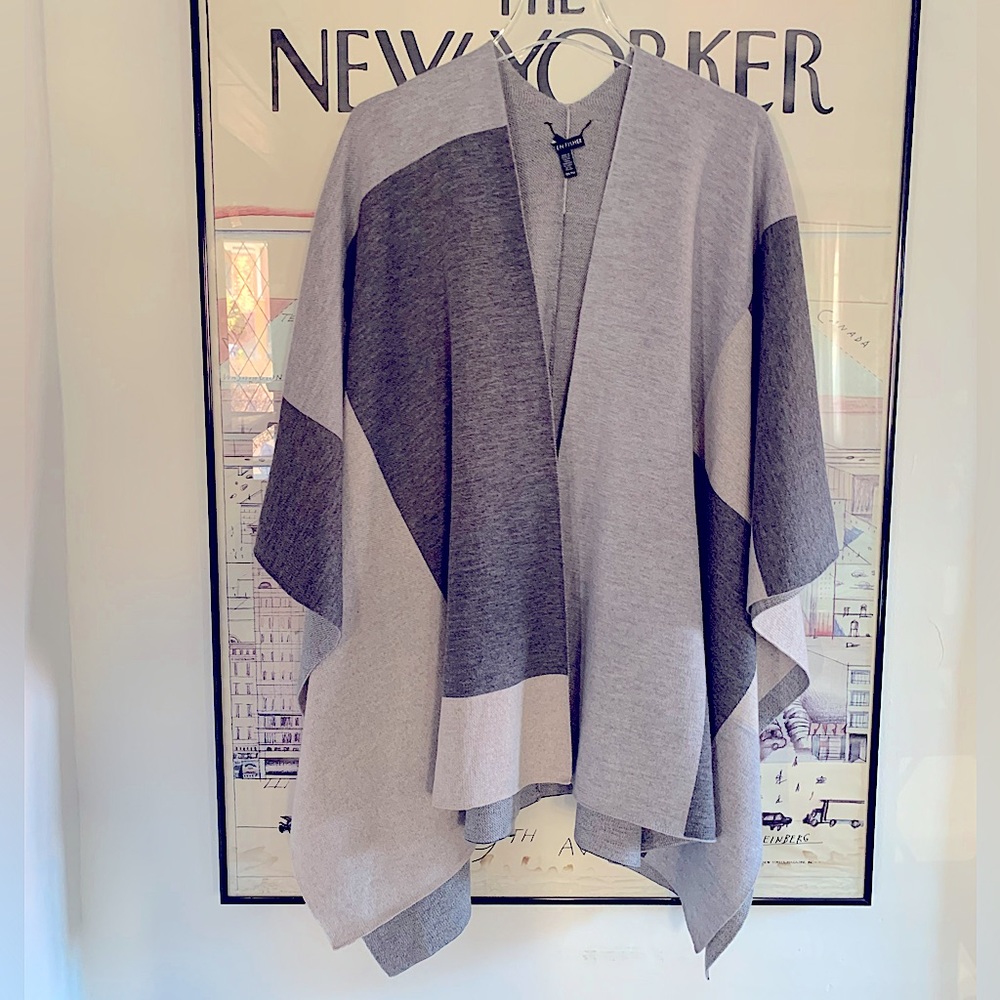 Eileen Fisher merino wool sweater cape in geometric print  one size
